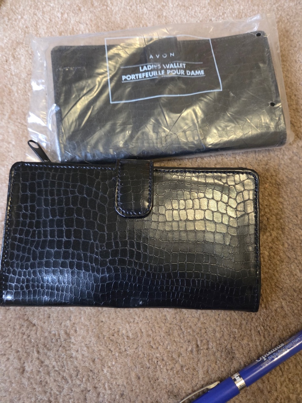 2/$30 Avon Black Croc-Embossed Ladies Wallet with Snap and Zip (IN PACKAGING)